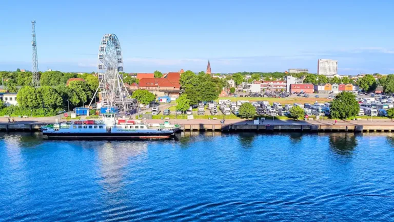 AIDAdiva Ankunft in Warnemünde