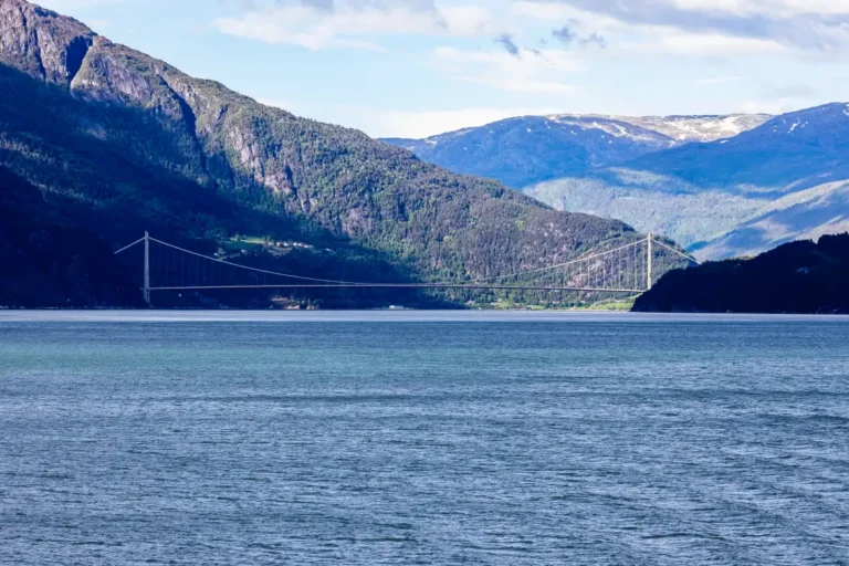 Norwegen, Eidfjord, Hardangerbrücke