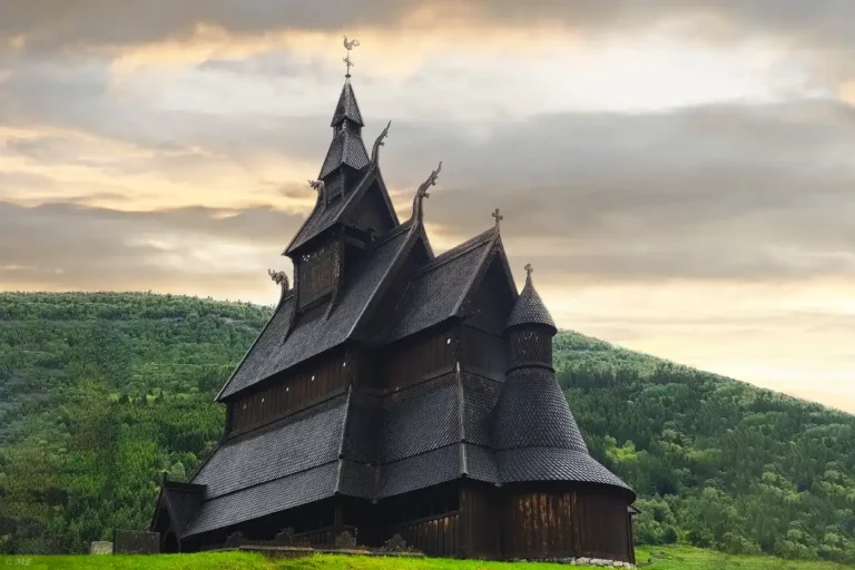 Norwegen, Vik, Stabkirche Hopperstad